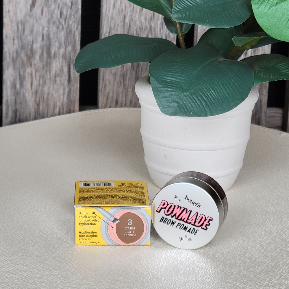 Benefit POWMADE Brow Pomade - Warm Light Brown